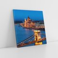 Obraz na płótnie 30x30 - Mostowe miasto nocą - miasto, most