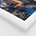 Plakat w ramie 50x70 - Miasto nocą z wieżowcami w tle - miasto, nocą - rama biała