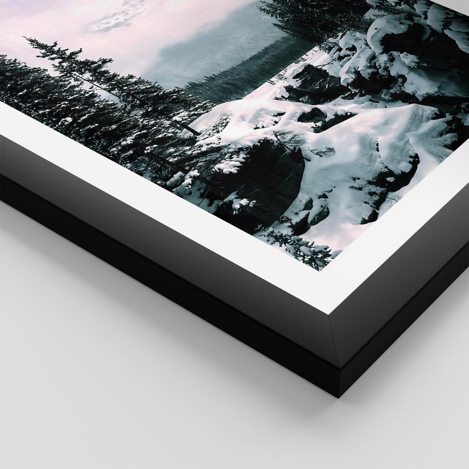 Plakat w ramie 50x70 - Zimowe Góry - zimowy krajobraz, góry - rama czarna