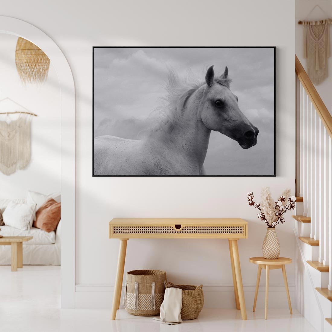 Obraz w ramie 100x70 - Moc i Wolność - czarno biała fotografia, biały - rama czarna