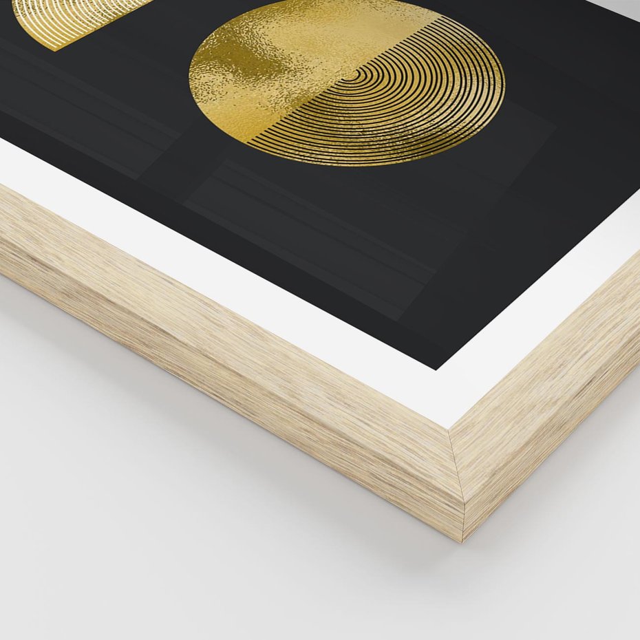 Plakat w ramie 40x50 - Migotliwe Przeniknięcia - złote koła, czarne tło - rama drewno