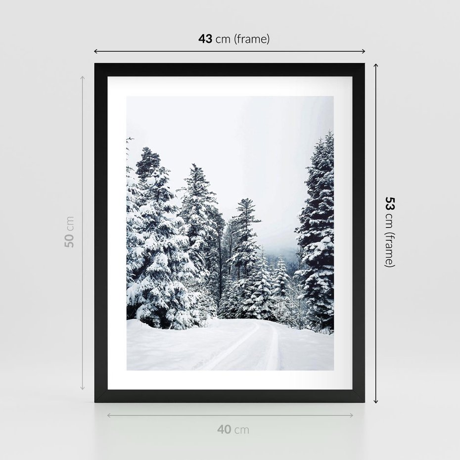 Plakat w ramie 40x50 - Zimowy Las Pod Kołdrą - las, zima - rama czarna