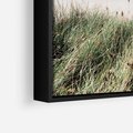 Obraz w ramie 50x50 - Harmonia Natury - widok z wydm, wydmy porośnięte trawami - rama czarna