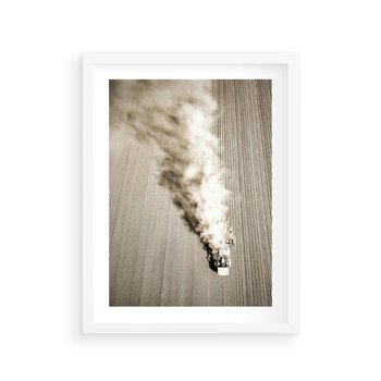 Plakat w ramie 30x40 - Żniwa na Wsi - pole, traktor na polu - rama biała