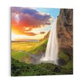 Obraz na płótnie 40x40 - Zachód słońca nad islandzkim wodospadem - Islandia, wodospad