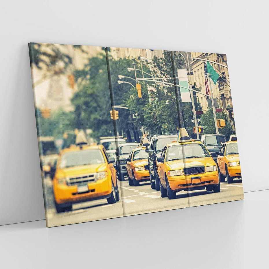 Obraz na płótnie 120x80 - Miasto Taksówek - taksówki, miasto
