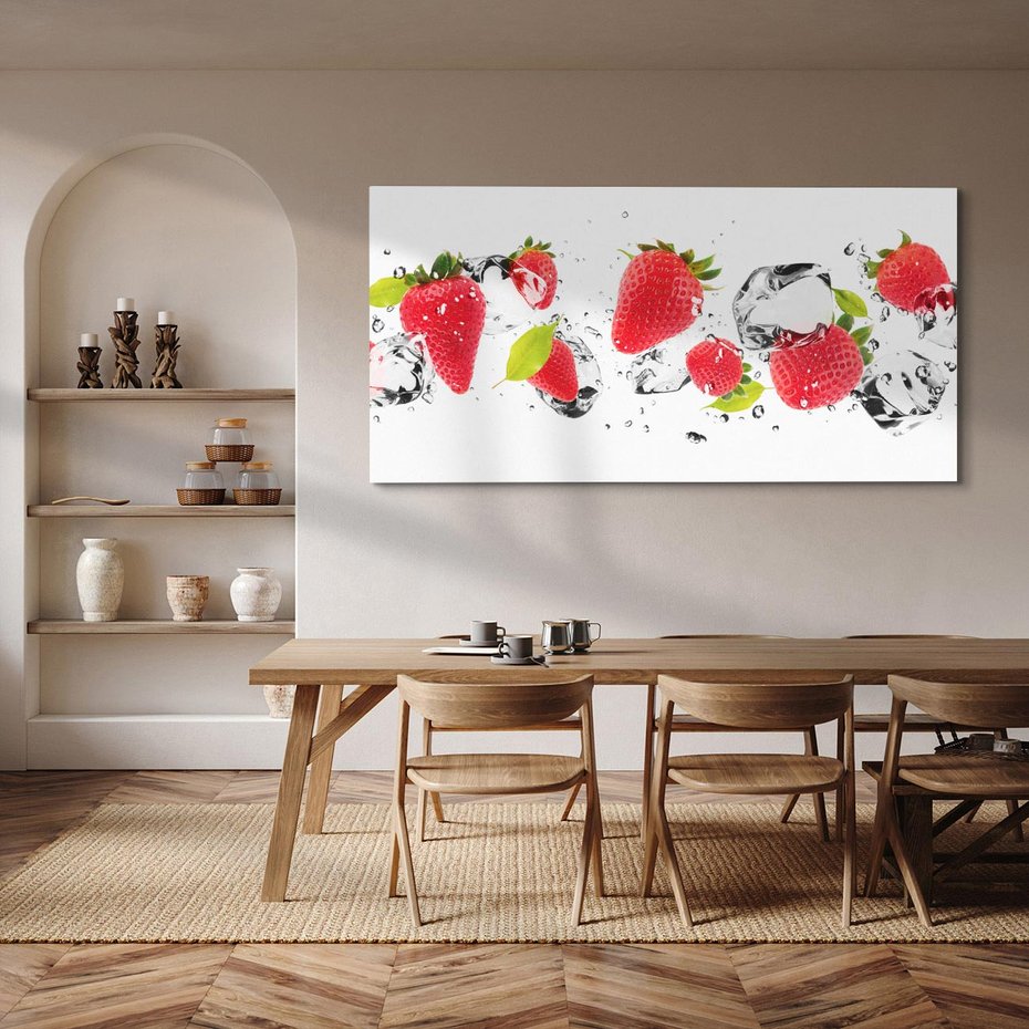 Obraz na płótnie 120x60 - Rajskie truskawki z wodą - truskawki, woda