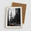 Plakat w ramie 50x70 - Nowy York, taksówka w ruchu - Nowy York, taksówka - rama drewno