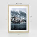 Plakat w ramie 30x40 - Skandynawia na Wzgórzach - domki na wzgórzu, skandynawia - rama drewno