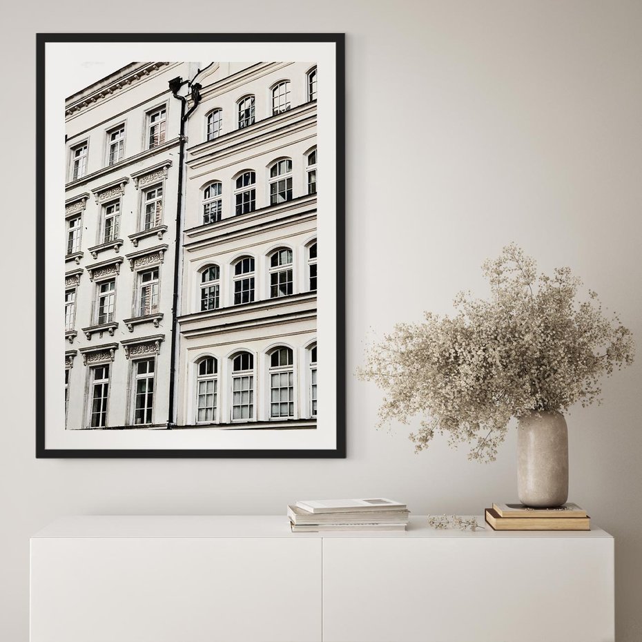 Plakat w ramie 30x40 - Urok Starej Kamienicy - budynki, miasto - rama czarna