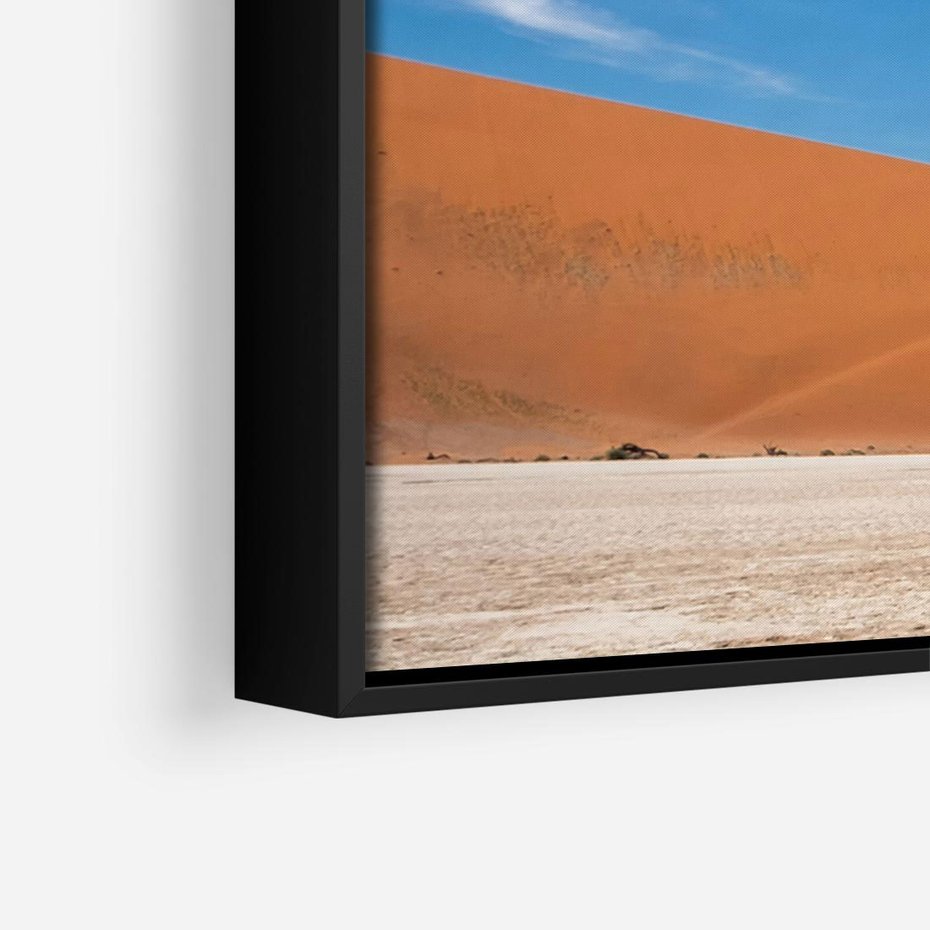 Obraz w ramie 70x50 - Słońce i Suche Drzewo - pustynia, suche - rama czarna