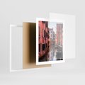 Plakat w ramie 40x50 - Przejażdżka gondolą przez Wenecję - Wenecja, kanały - rama biała