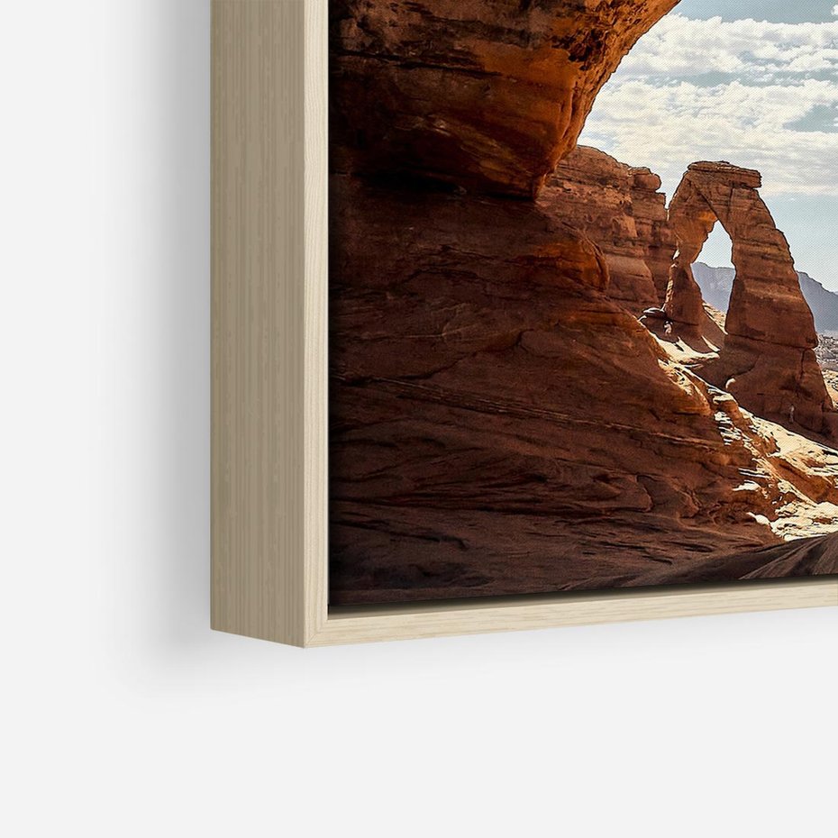 Obraz w ramie 50x50 - Magia pustynnego kanionu - pustynia, kanion - rama drewno