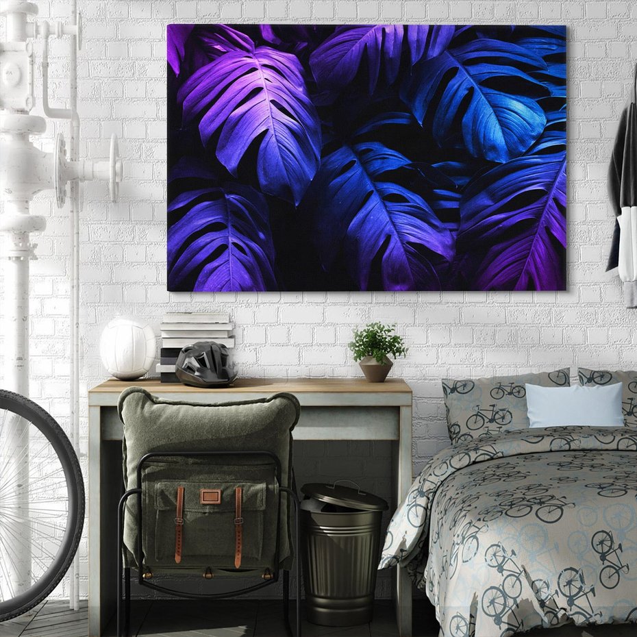 Obraz na płótnie 100x70 - Mroczna Magia Dżungli - mroczna grafika, fioletowe liście monstery na czarnym tle