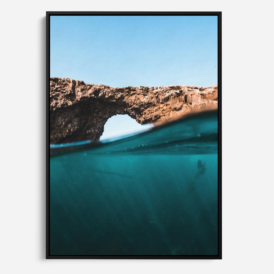 Obraz w ramie 50x70 - Tajemnicza Podwodna Kraina - fotografia, podwodna jaskinia - rama czarna