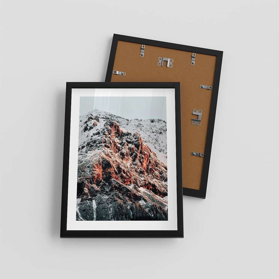 Plakat w ramie 30x40 - Zima na Szczycie - góry, zima - rama czarna