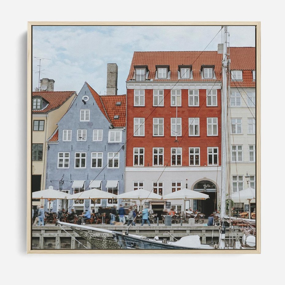 Obraz w ramie 80x80 - Miejska Dynamika - Dania, Kopehaga - rama drewno