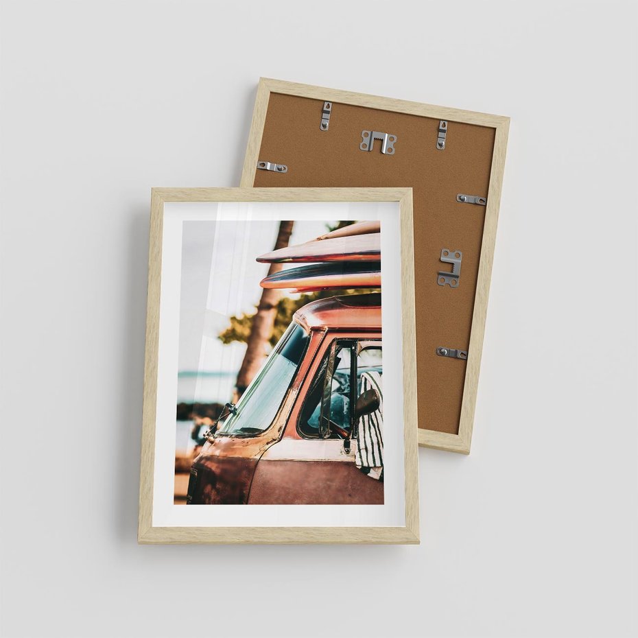 Plakat w ramie 30x40 - Surfingowa Wolność - samochód, stary van - rama drewno