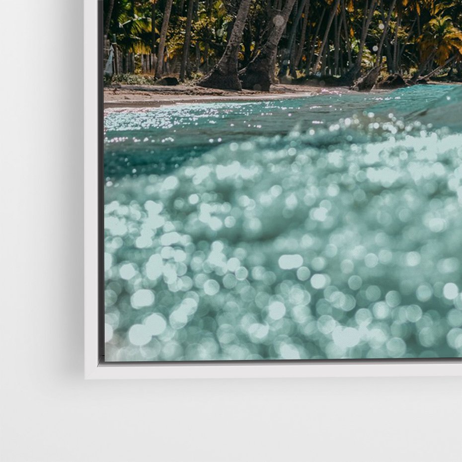 Obraz w ramie 70x100 - Rajskie Wakacje - plaża, palmy - rama biała