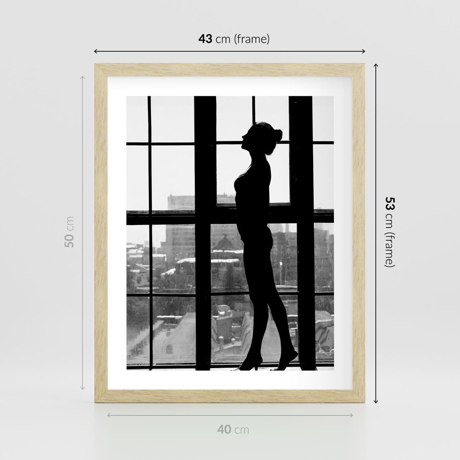 Plakat w ramie 40x50 - Piękno Kobiecej Formy - retro zdjęcie, czarno białe - rama drewno