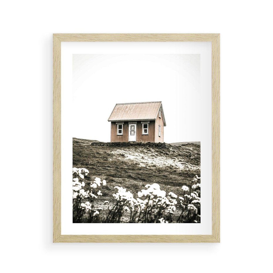Plakat w ramie 40x50 - Krajobraz z Przeszłości: Kwitnąca Łąka w Sepii - domek na wzgórzu, kwitnąca łąka - rama drewno