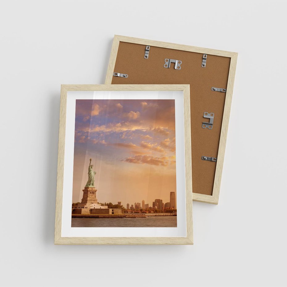 Plakat w ramie 40x50 - Statua wolności w Nowym Jorku - Nowy Jork, statua - rama drewno