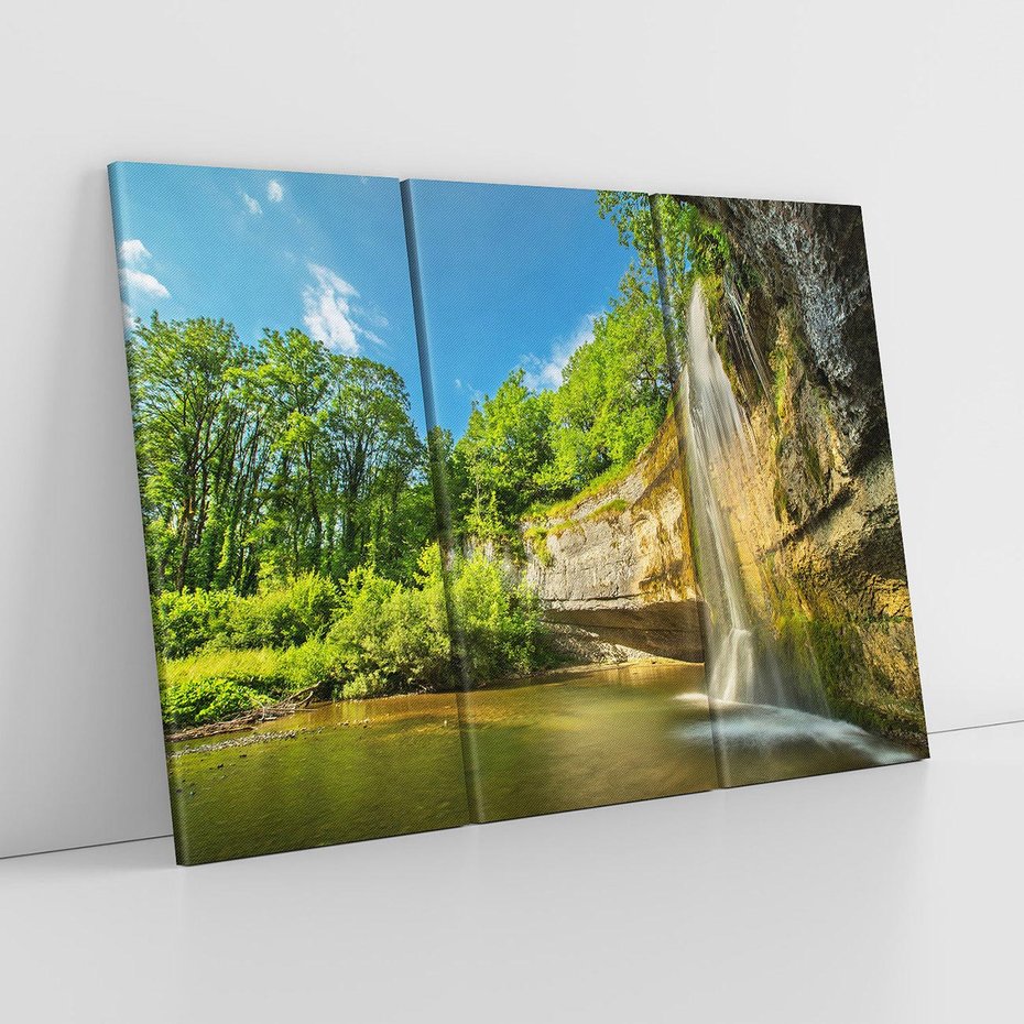 Obraz na płótnie 120x80 - Wodospad: Skały w ruchu - wodospad, las