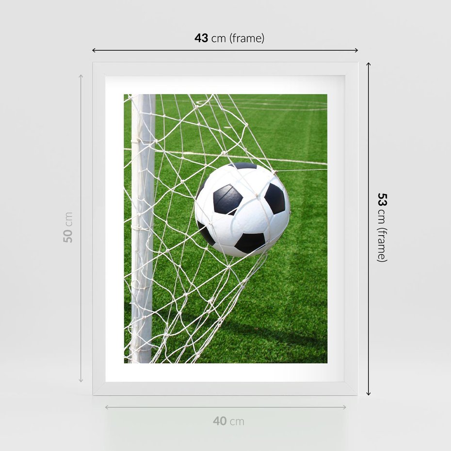 Plakat w ramie 40x50 - Namiętność Piłki i Gola - piłka nożna, gol - rama biała
