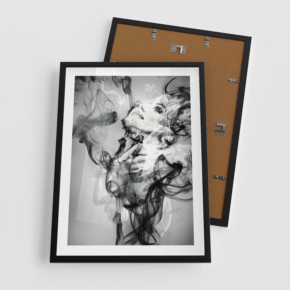 Plakat w ramie 50x70 - Abstrakcja kobiecego piękna - abstrakcja, kobieta - rama czarna
