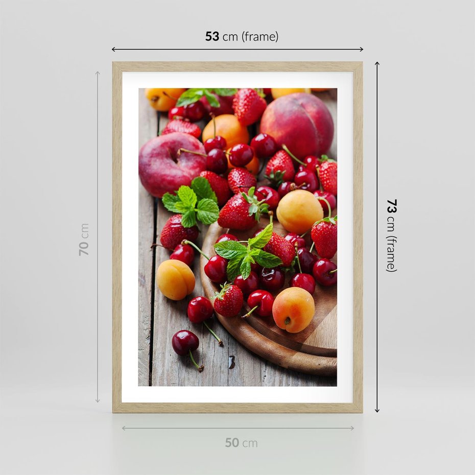 Plakat w ramie 50x70 - Owoce w restauracji artystycznie - owoce, restauracja - rama drewno