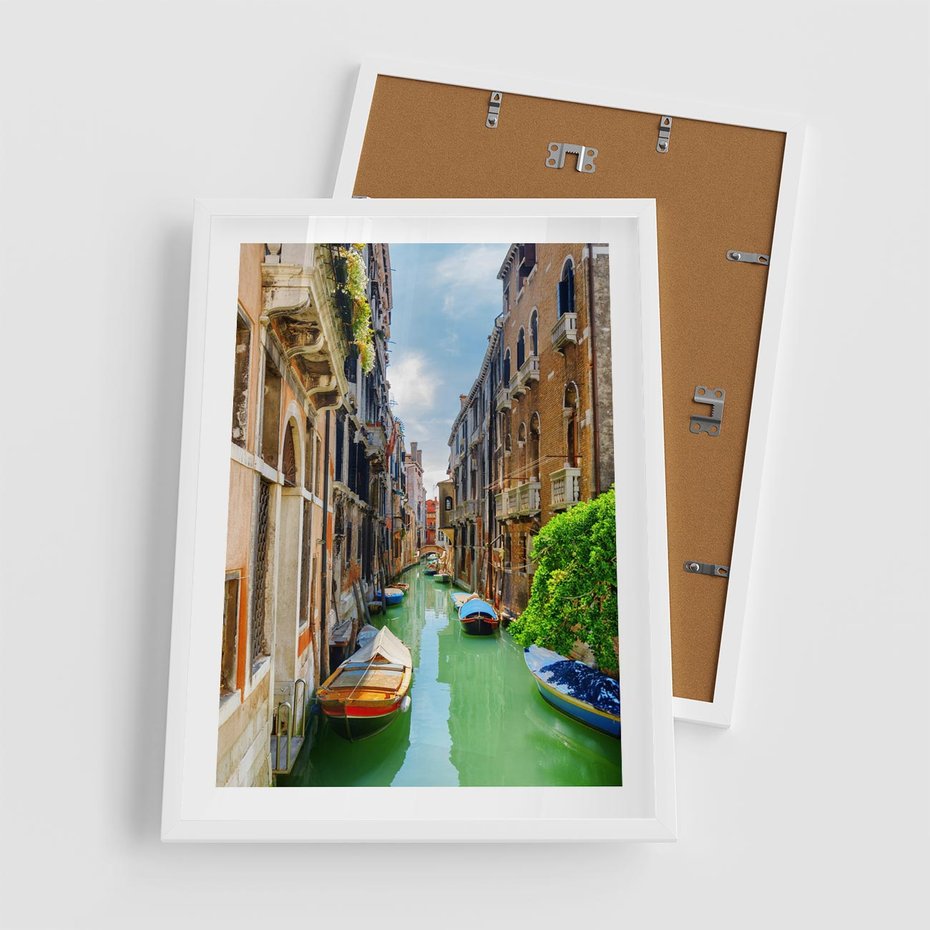 Plakat w ramie 50x70 - Wenecja: romantyczne miasto wodnych dróg - Wenecja, Włochy - rama biała