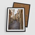 Plakat w ramie 50x70 - Magiczne widoki - uliczka, perspektywa - rama czarna