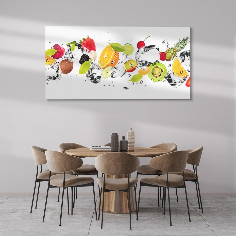 Obraz na płótnie 140x70 - Świeżość letnich owoców - woda, owoce