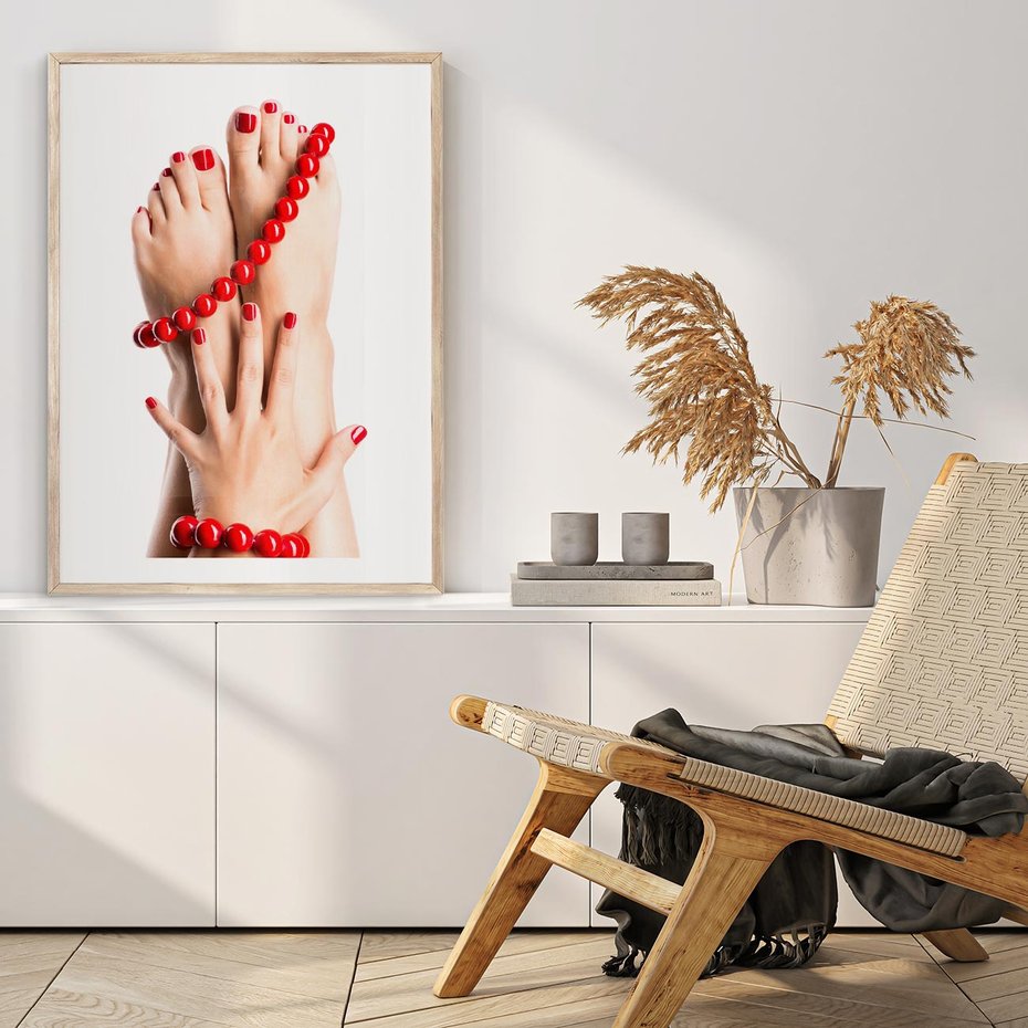 Plakat w ramie 50x70 - Manicure spa: piękno i relaks - manicure, spa - rama drewno