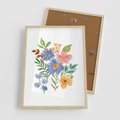 Plakat w ramie 50x70 - Kwiatowe Opowieści - akwarelowe polne kwiaty, minimalistyczna sztuka - rama drewno