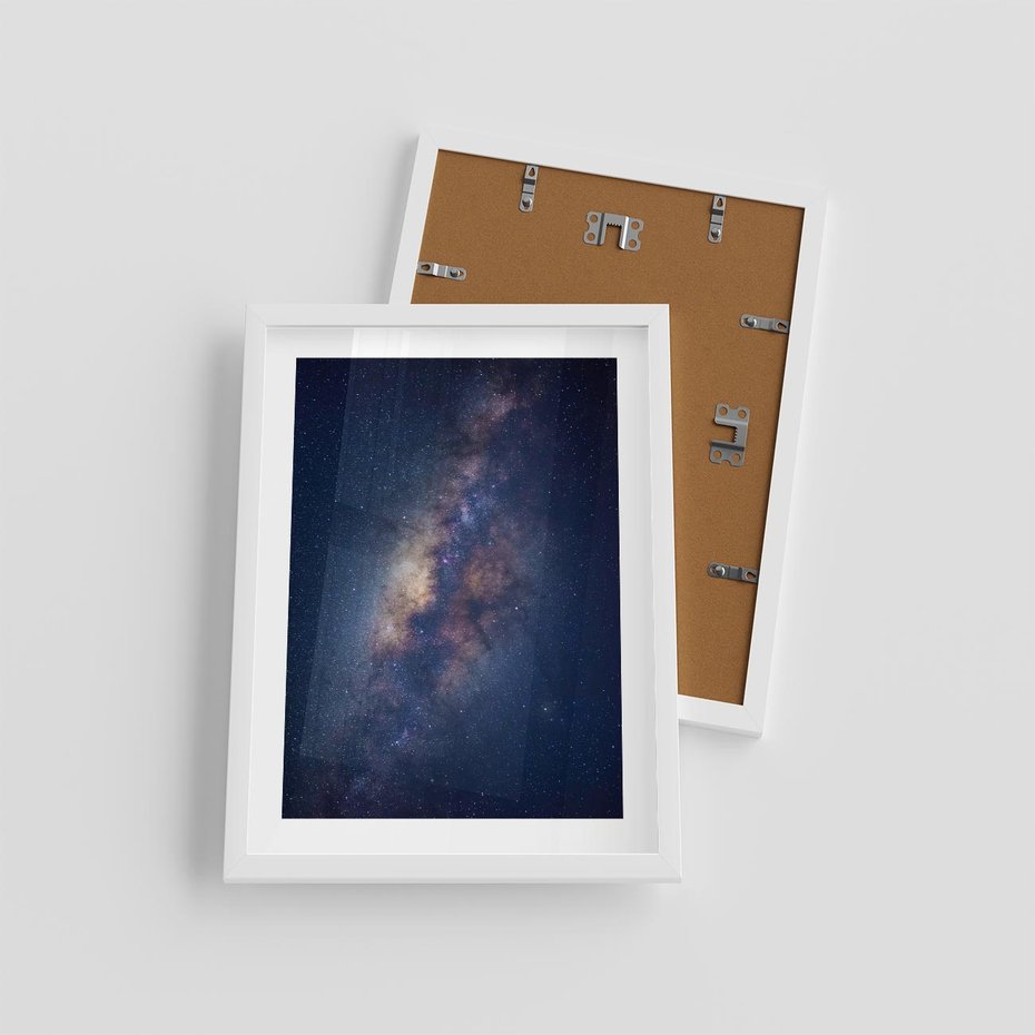 Plakat w ramie 30x40 - Wśród Gwiazd - rozgwieżdzone niebo, droga mleczna - rama biała