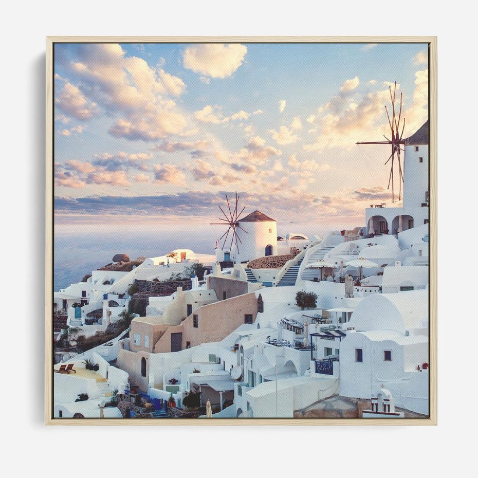 Obraz w ramie 80x80 - Biel ponad Błękitem - Santorini, białe budynki - rama drewno