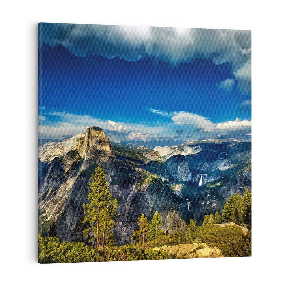 Obraz na płótnie 70x70 - Zaklęty las oaza spokoju - góry, las