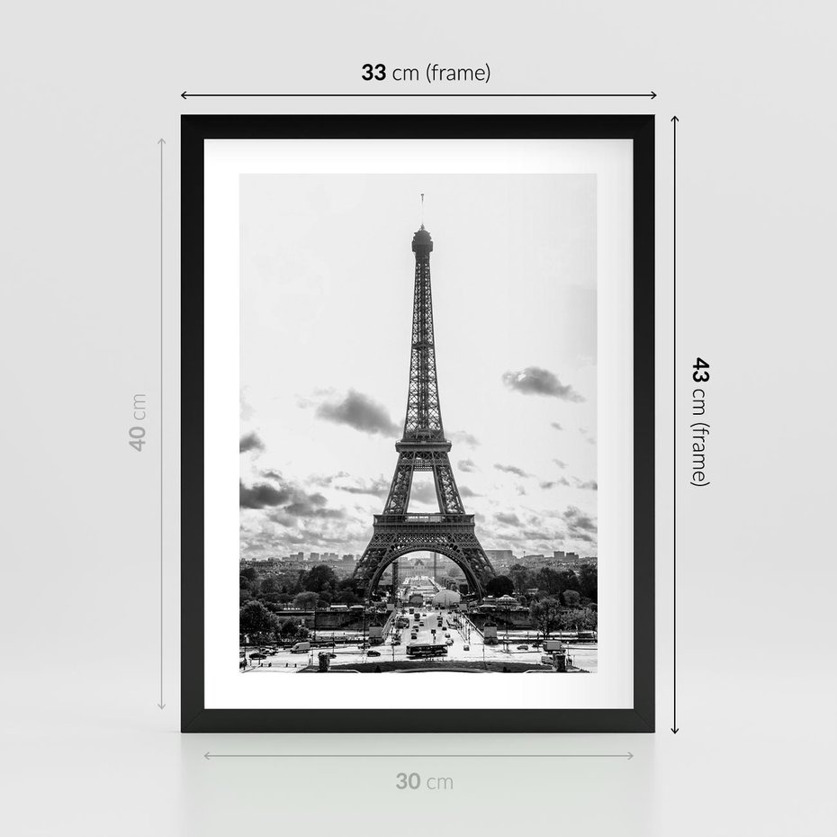 Plakat w ramie 30x40 - Wieża Eiffla - czarno białe zdjecie, wieża eiffla - rama czarna