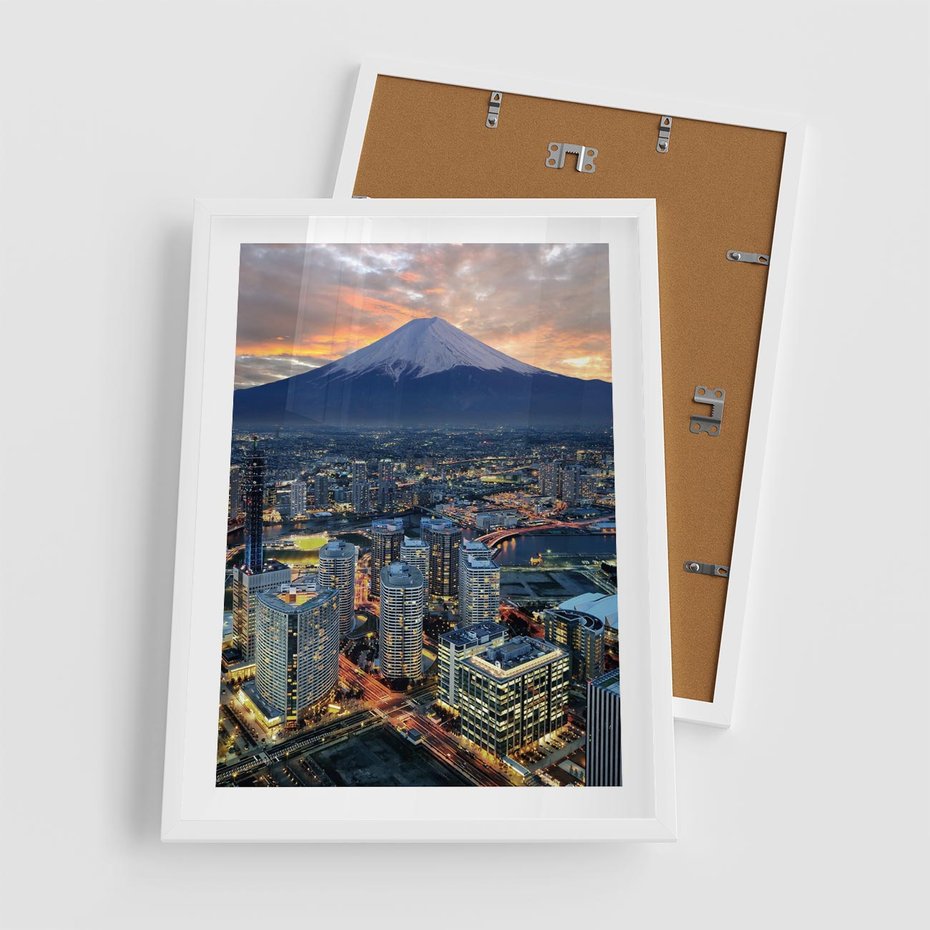 Plakat w ramie 50x70 - Miasto na Górnym Horyzoncie - miasto, góry - rama biała