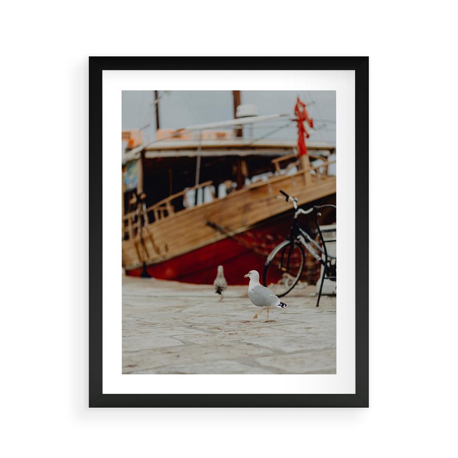 Plakat w ramie 40x50 - Przygoda na Horyzoncie - port, statek - rama czarna