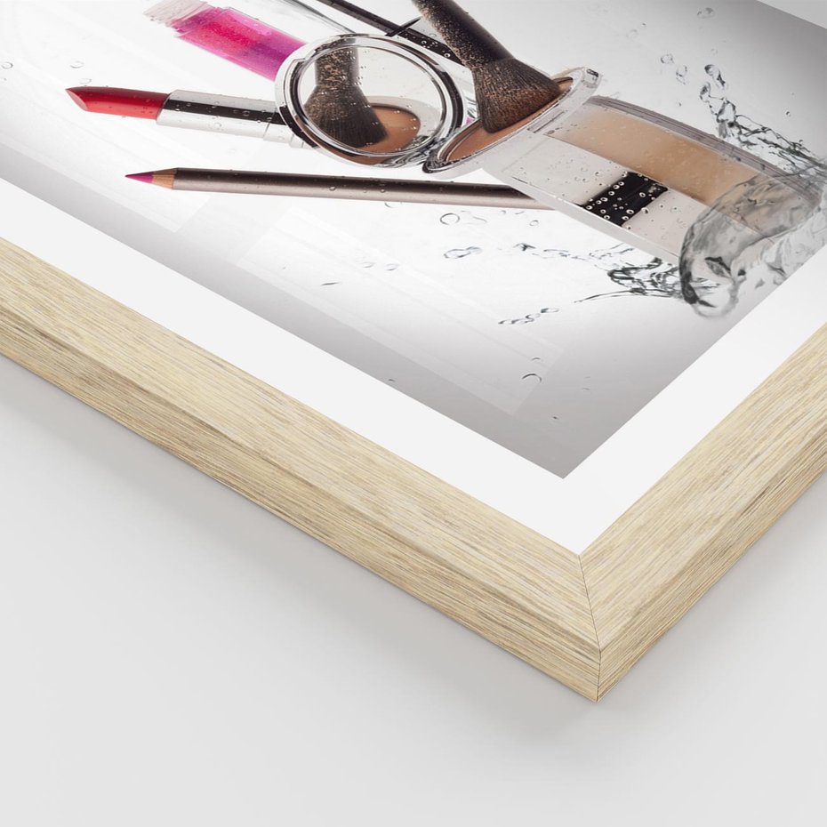 Plakat w ramie 30x40 - Moda, makijaż i relaks - moda, makijaż - rama drewno