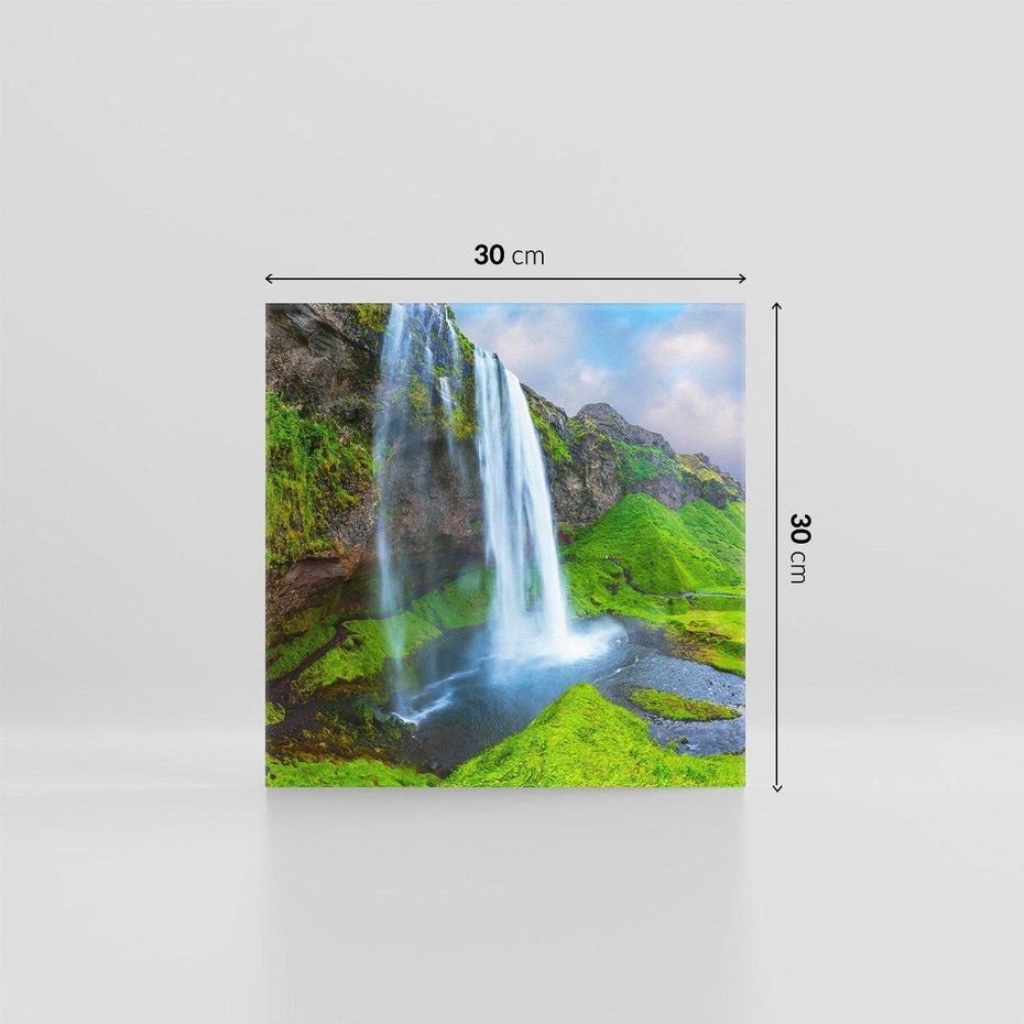 Obraz na płótnie 30x30 - majestat górskiego krajobrazu - wodospad, góry