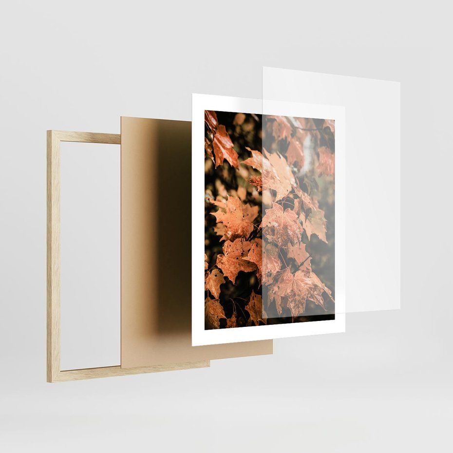 Plakat w ramie 40x50 - Ciepło Jesieni - jesienne pomarańczowe liśćie, jesień - rama drewno