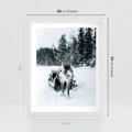 Plakat w ramie 40x50 - Świąteczna Przygoda - renifer, śnieg - rama biała