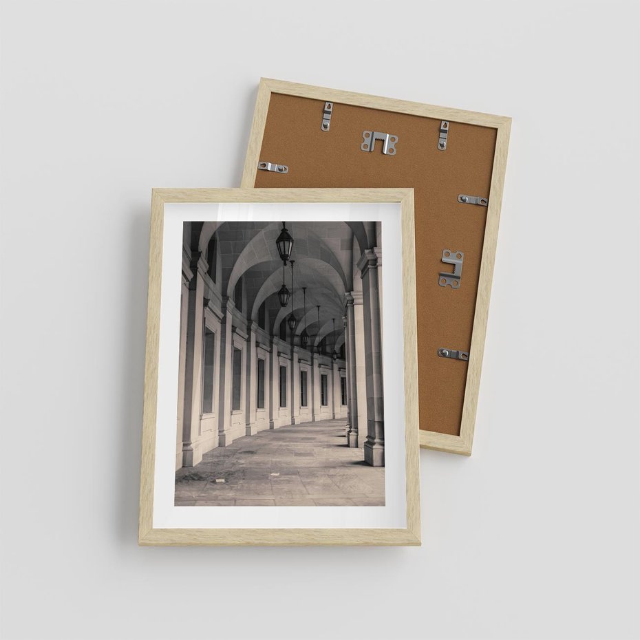 Plakat w ramie 30x40 - Kolumny Elegancji - architektura, kolumny - rama drewno