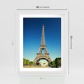 Plakat w ramie 40x50 - Ikoniczny symbol miasta - wieża, Eiffla - rama biała
