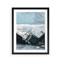 Plakat w ramie 40x50 - Magia Zimy w Górach - góry, śnieg - rama czarna
