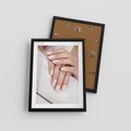 Plakat w ramie 30x40 - Piękno manicure - manicure, paznokcie - rama czarna