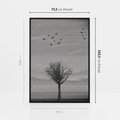 Obraz w ramie 70x100 - Samotne Drzewo - samotne drzewo w polu, czarno białe zdjęcie - rama czarna